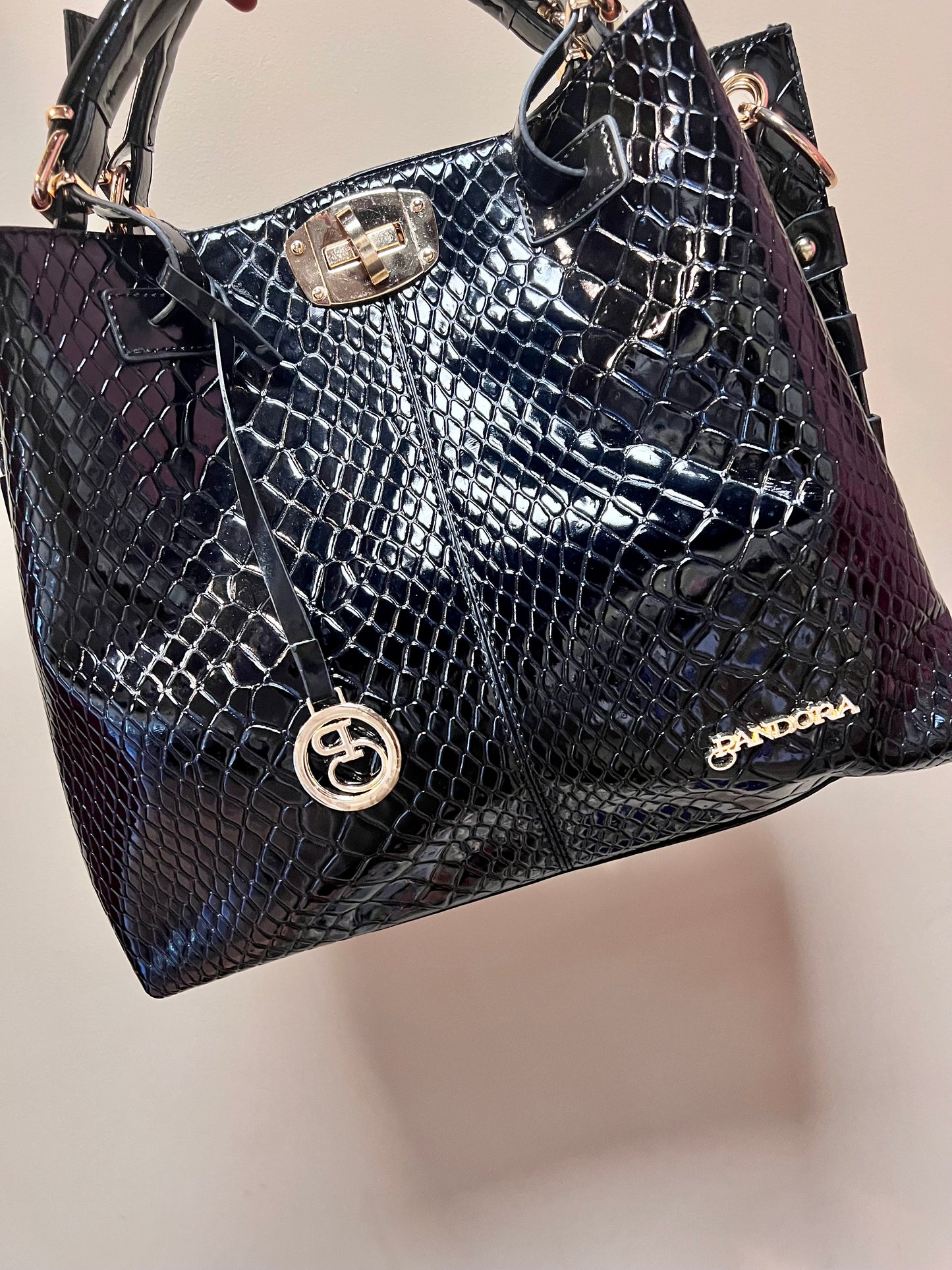 Pandora Tote