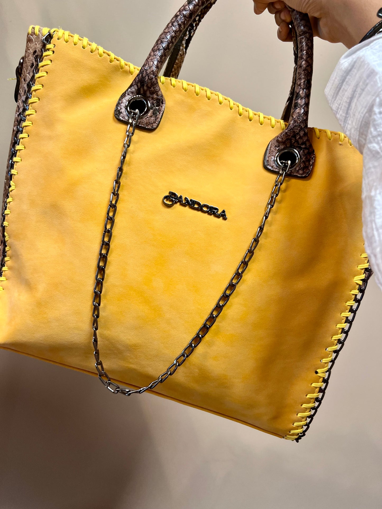 Pandora Tote